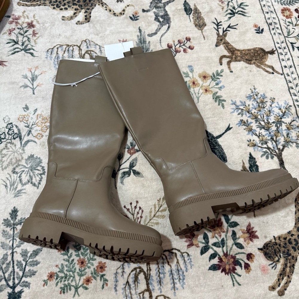 H&M Women's Taupe Knee-High Boots size 9 NWT - Picture 2 of 5
